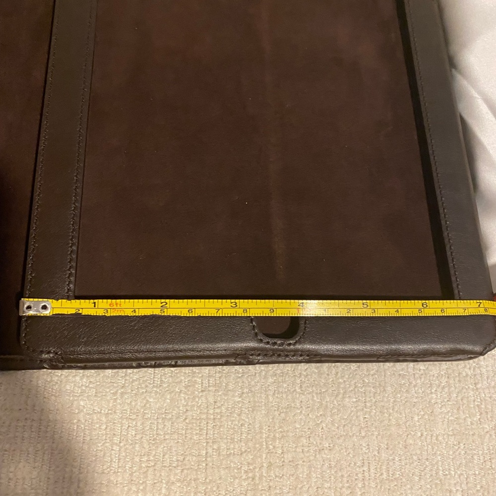 Gucci IPad Leather Case Brown - Picture 5 of 7
